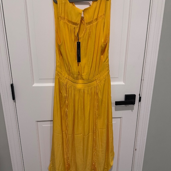 Tahari sun dress - Picture 2 of 4